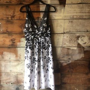 White House Black Market Size 6 A-Line Dress WHBM